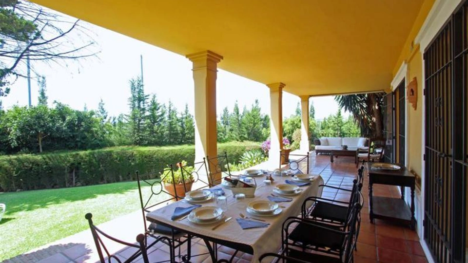Villa for long term rent in Nueva Andalucia, Marbella