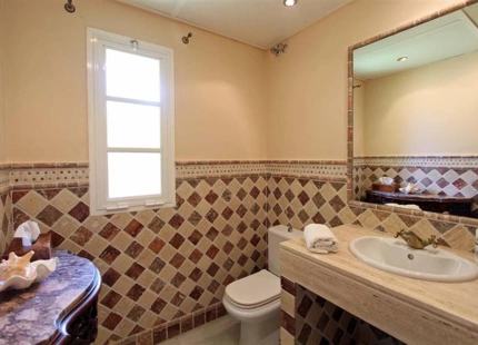 Villa for long term rent in Nueva Andalucia, Marbella