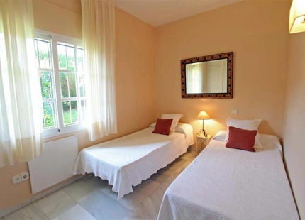 Villa for long term rent in Nueva Andalucia, Marbella