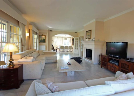 Villa for long term rent in Nueva Andalucia, Marbella