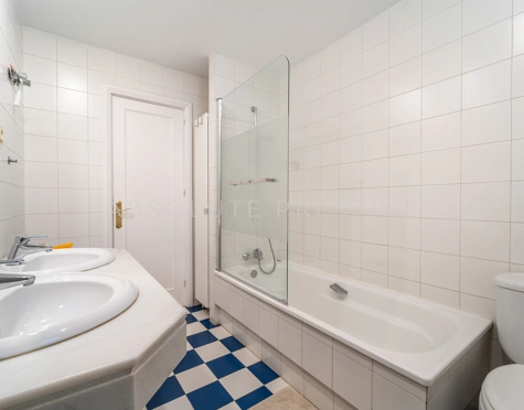 Villa for short term rent in Lagomar, Nueva Andalucia