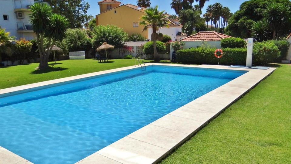 Apartamento en alquiler a corta temporada en Marbella Golden Mile