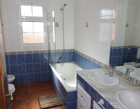 Villa for sale in Nueva Andalucia, Marbella