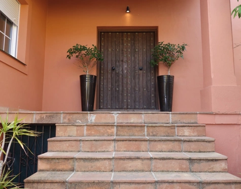 Villa for sale in Nueva Andalucia, Marbella