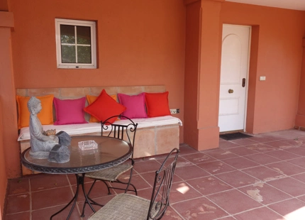 Villa en venta en Nueva Andalucia, Marbella