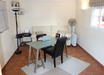 Villa en venta en Nueva Andalucia, Marbella