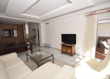 Apartamento Planta Baja en alquiler a corta temporada en Marbella - Puerto Banus