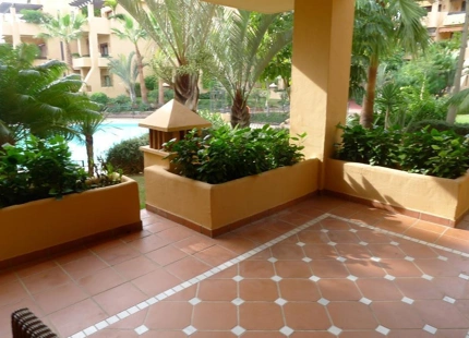 Apartamento Planta Baja en venta en San Pedro de Alcantara