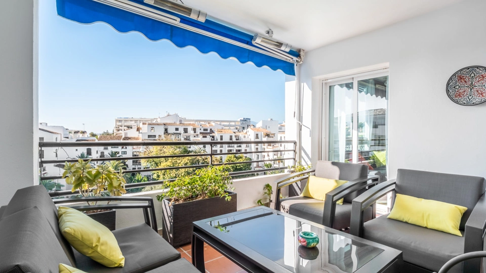 Ático en alquiler a corta temporada en Marbella - Puerto Banus
