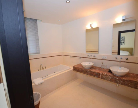 Town House for long term rent in Sierra Blanca, Marbella Golden Mile