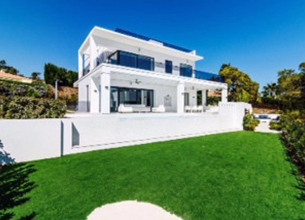 Villa en venta en Nagüeles, Marbella Golden Mile