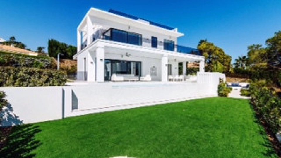 Villa en venta en Nagüeles, Marbella Golden Mile