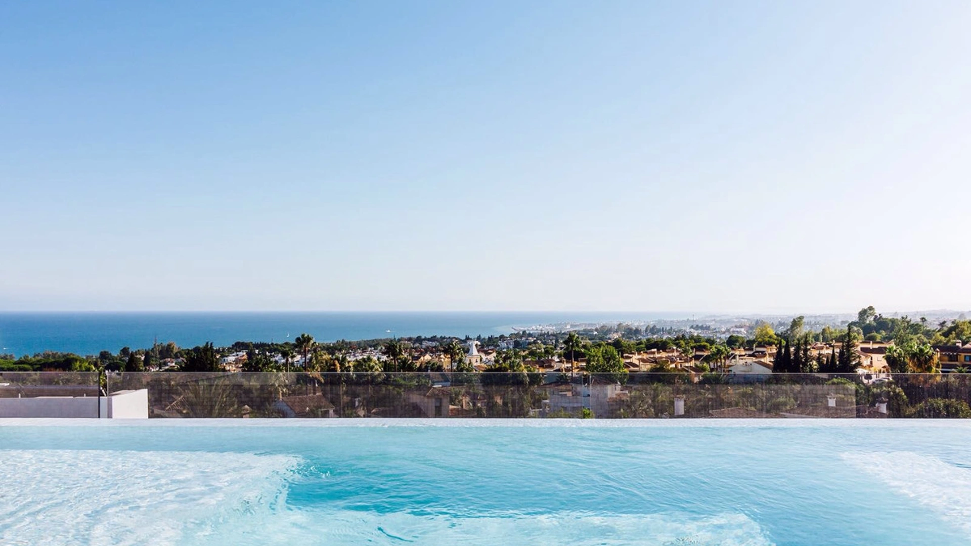 Villa en venta en Nagüeles, Marbella Golden Mile