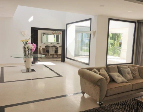 Villa en venta en Sierra Blanca, Marbella Golden Mile