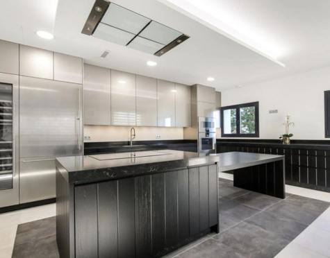 Villa en venta en Sierra Blanca, Marbella Golden Mile
