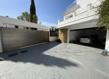 Villa en venta en Sierra Blanca, Marbella Golden Mile
