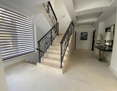 Villa en venta en Sierra Blanca, Marbella Golden Mile
