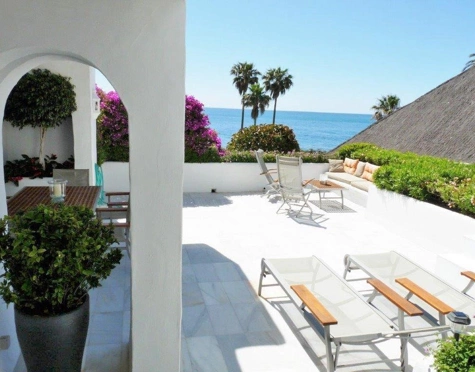 Ground Floor Apartment for short term rent in Alcazaba Beach, Estepona East