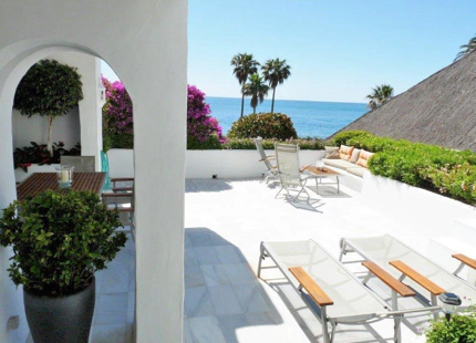 Ground Floor Apartment for short term rent in Alcazaba Beach, Estepona East