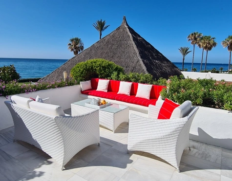 Apartamento Planta Baja en alquiler a corta temporada en Alcazaba Beach, Estepona East
