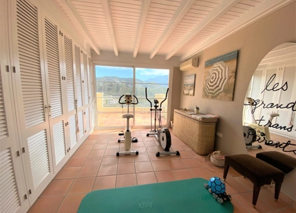 Villa en venta en Benahavis