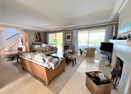 Villa en venta en Benahavis
