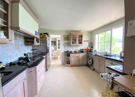 Villa en venta en Benahavis