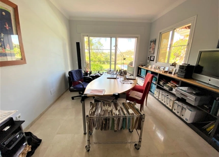 Villa en venta en Benahavis