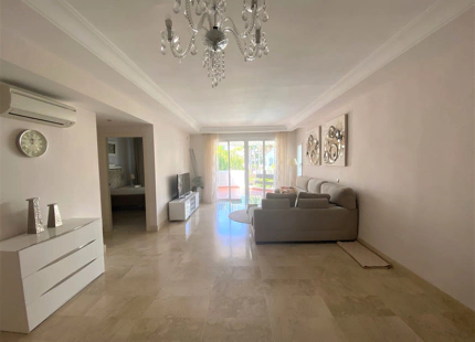 Apartment for long term rent in Marbella - Puerto Banus