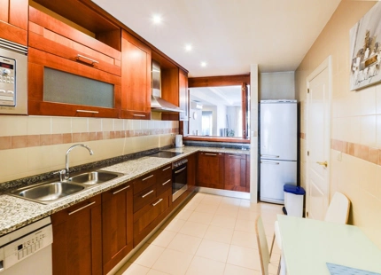 Apartment for long term rent in Marbella - Puerto Banus