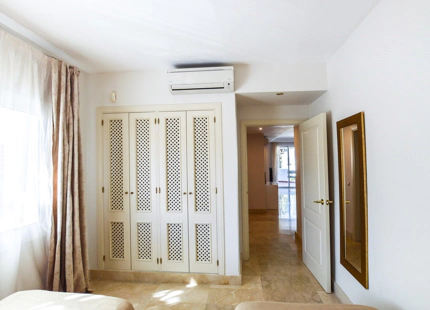 Apartment for long term rent in Marbella - Puerto Banus