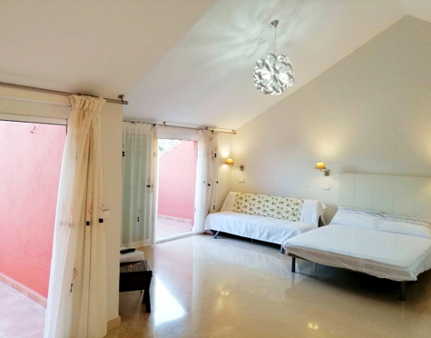 Penthouse for long term rent in Marbella - Puerto Banus