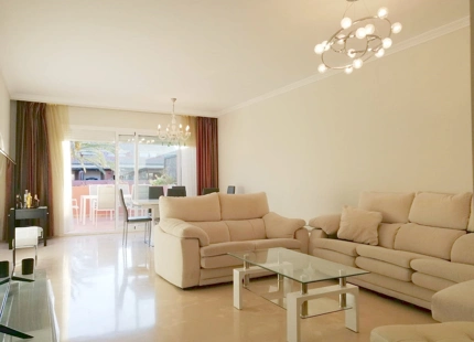 Penthouse for long term rent in Marbella - Puerto Banus