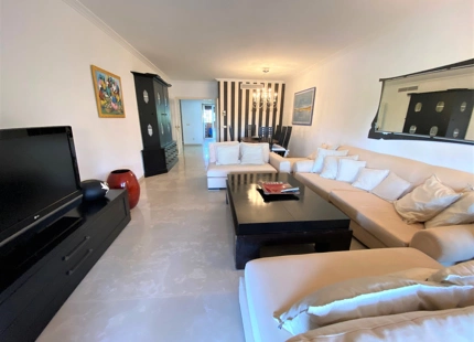 Penthouse for long term rent in Nueva Andalucia, Marbella