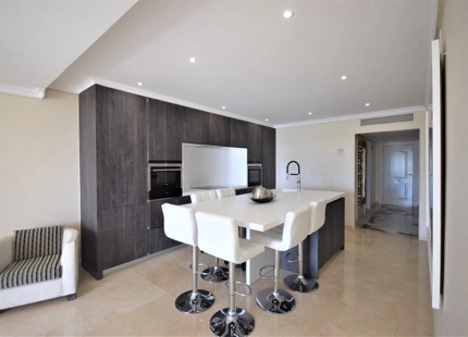 Ground Floor Apartment for short term rent in New Golden Mile, Estepona East