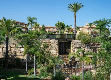 Ático en venta en Benahavis