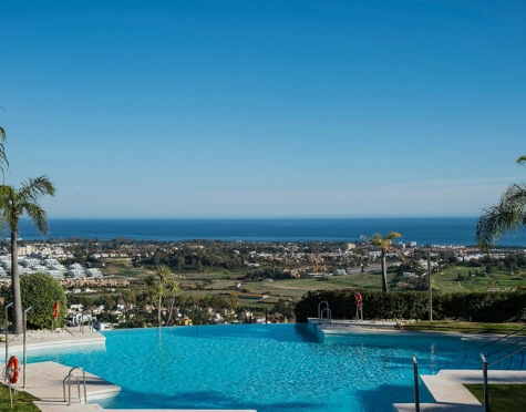 Ático en venta en Benahavis