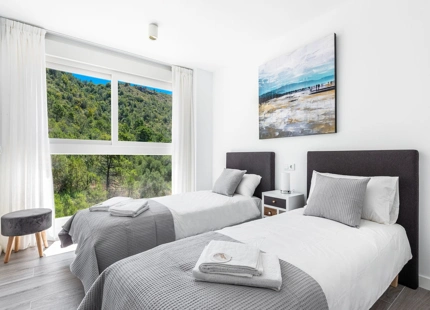 Penthouse for sale in Benahavis