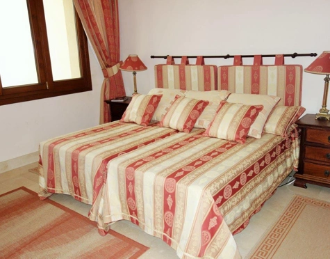 Apartment for sale in New Golden Mile, Estepona East