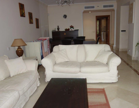 Apartment for sale in New Golden Mile, Estepona East