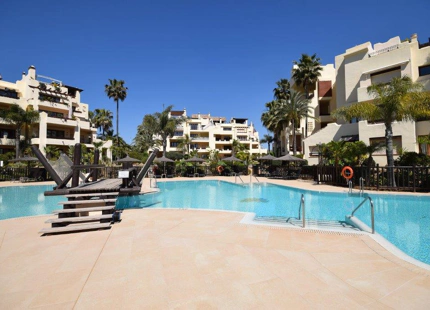 Apartamento en venta en New Golden Mile, Estepona Este