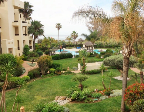 Apartment for sale in New Golden Mile, Estepona East