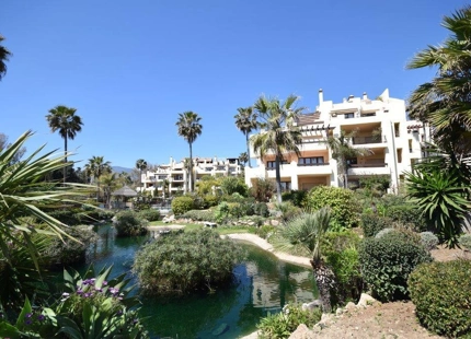 Apartamento en venta en New Golden Mile, Estepona Este
