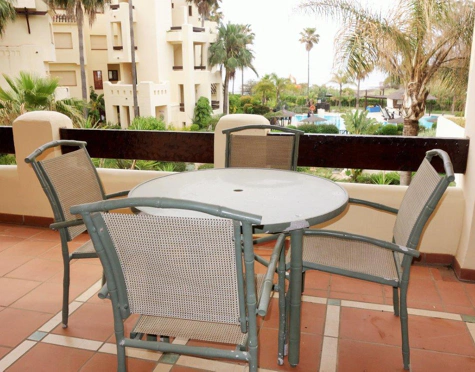 Apartment for sale in New Golden Mile, Estepona East