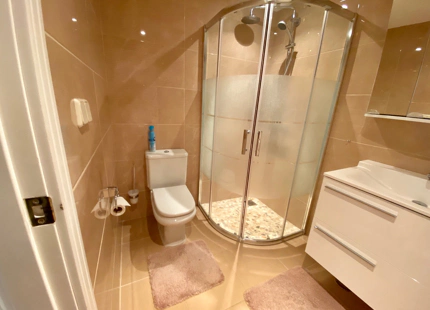 Apartamento en venta en Los Arqueros, Benahavis