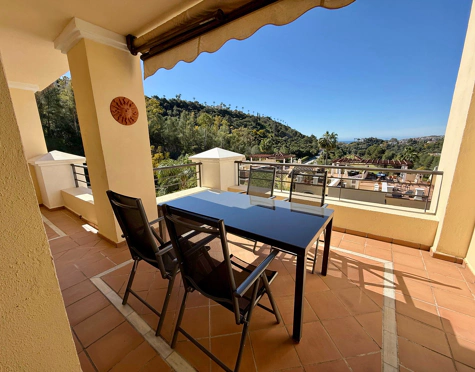 Apartment for sale in Los Arqueros, Benahavis