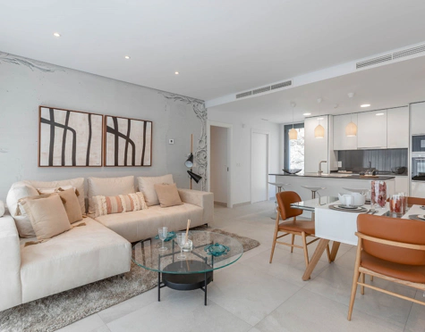 Apartamento en venta en Benahavis