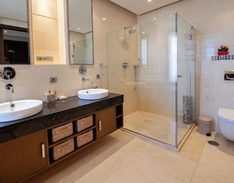 Penthouse for sale in El Paraiso, Estepona East