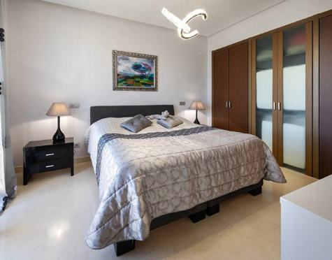 Penthouse for sale in El Paraiso, Estepona East
