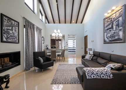Ático en venta en El Paraiso, Estepona Este